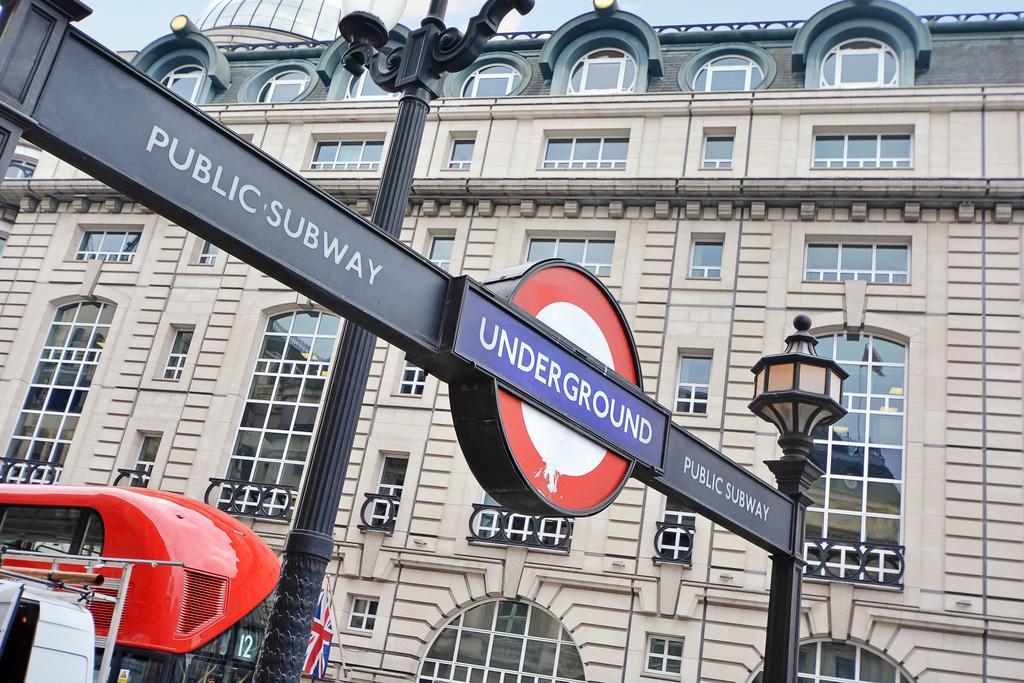 Piccadilly Circus Apartments 런던 외부 사진