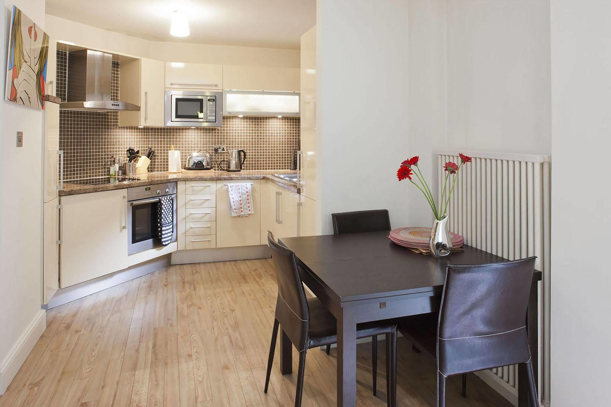 Piccadilly Circus Apartments 런던 외부 사진