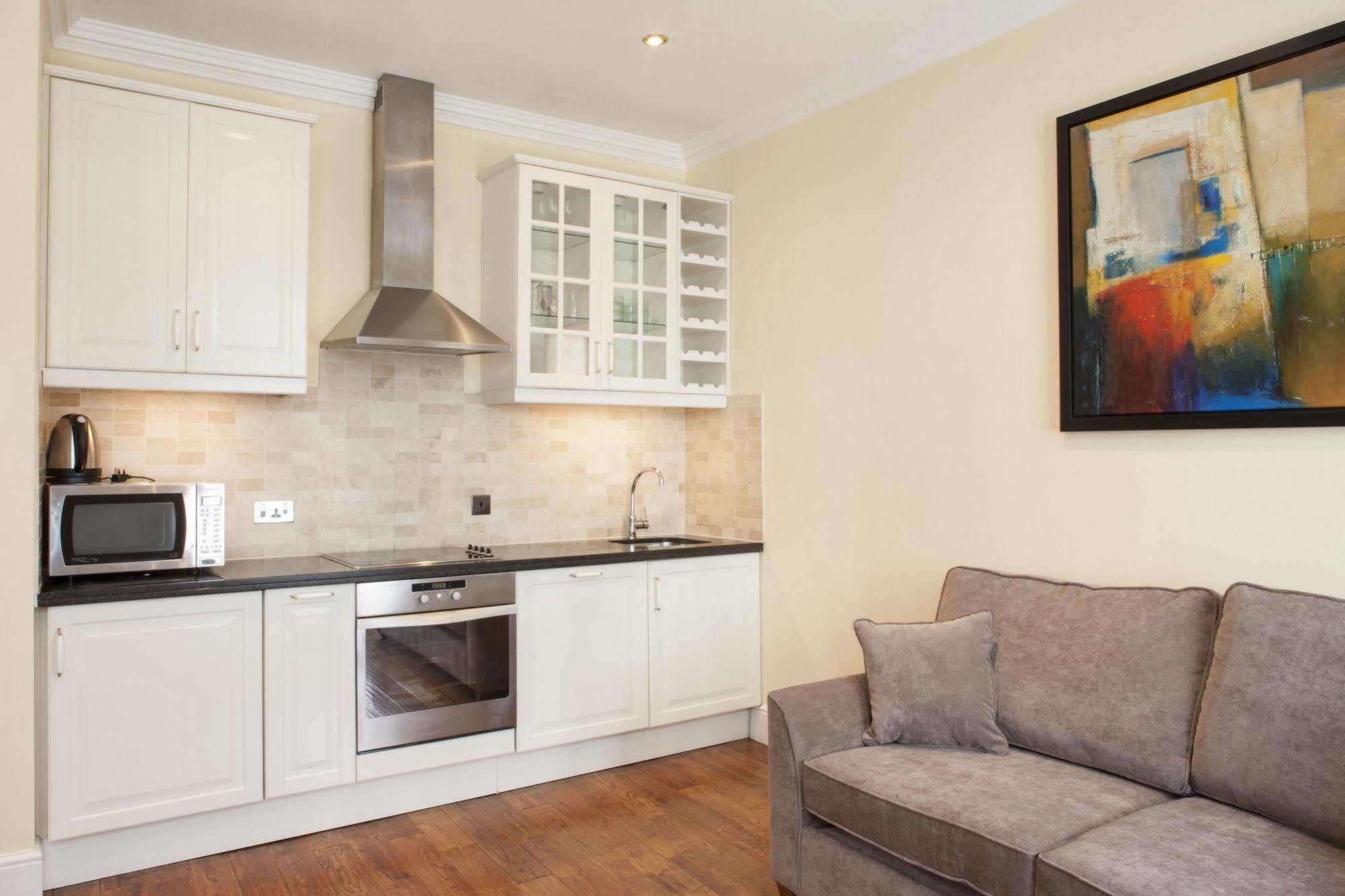 Piccadilly Circus Apartments 런던 외부 사진